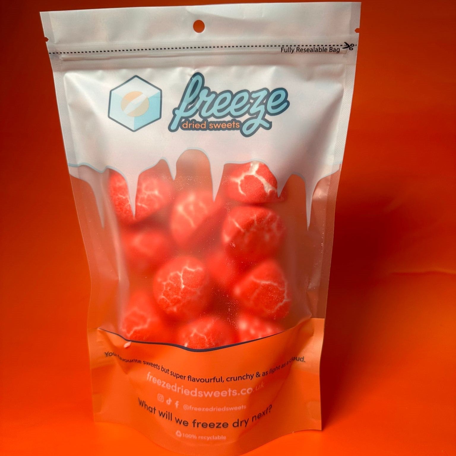 Red Paint Balls 4 Pieces - Freeze Dried Sweets