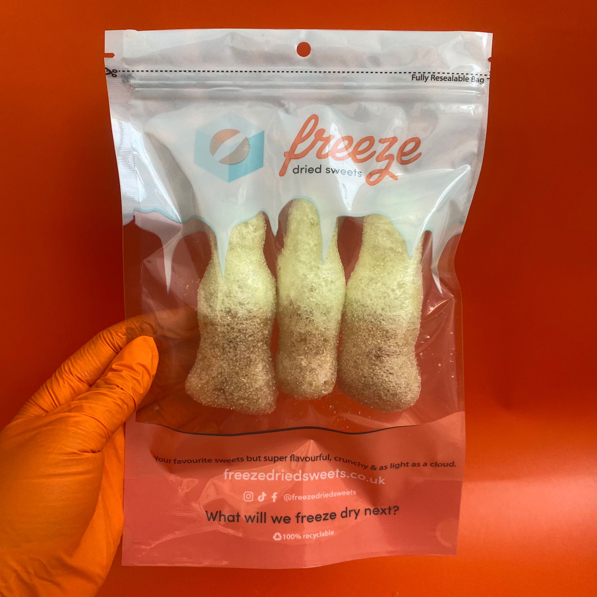 Fizzy Lime Cola Bottles 1 Piece - Freeze Dried Sweets