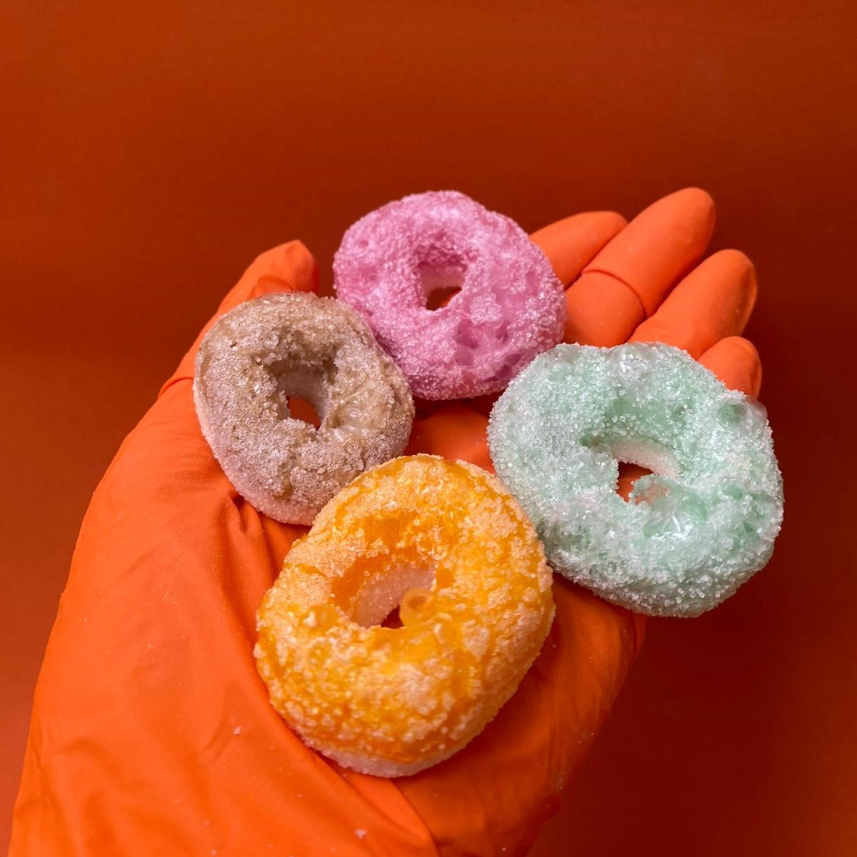 Fizzy Rainbow Rings - freeze dried candy uk